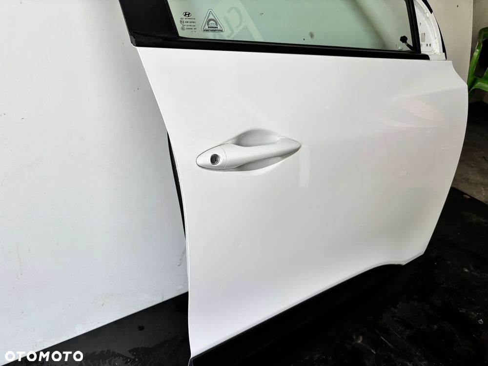 Drzwi kompletne prawe przednie Hyundai ix35 LIFT 2014r. TCW - 5