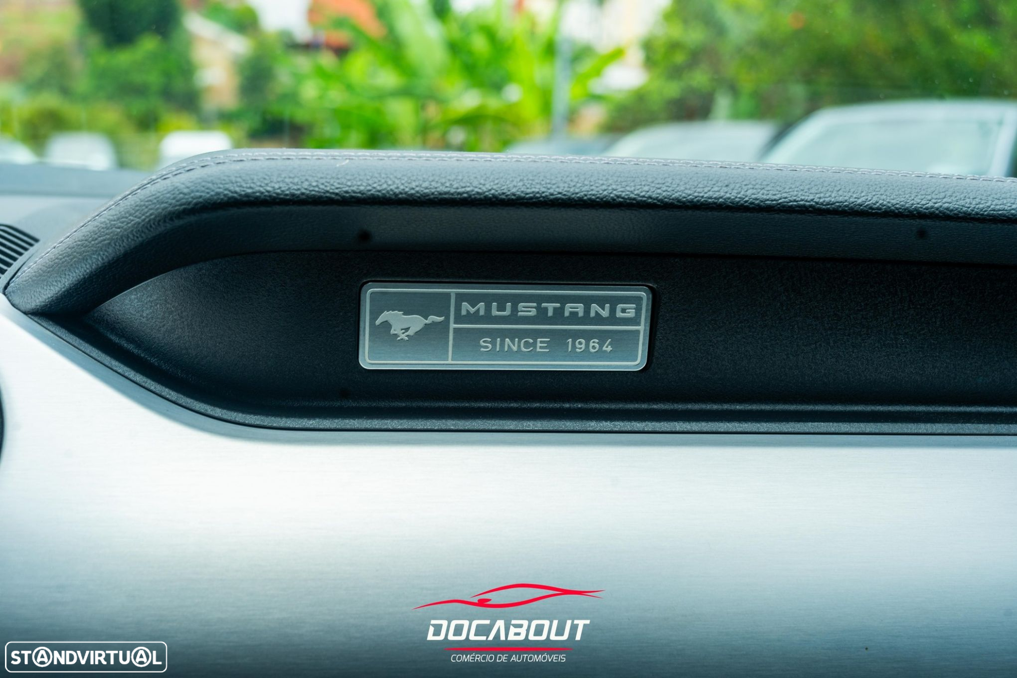 Ford Mustang 2.3i EcoBoost - 13