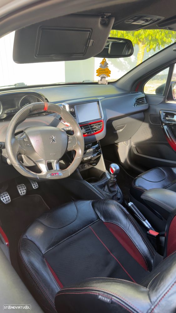 Peugeot 208 1.6 THP GTi - 7