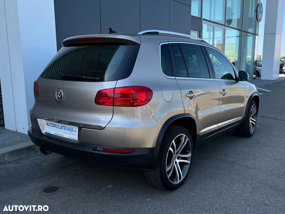 Volkswagen Tiguan 2.0 TDI 4Motion DSG Track & Style - 4