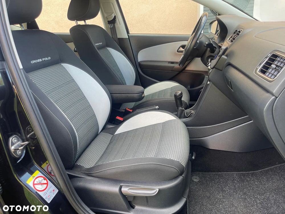 Volkswagen Polo Cross - 18