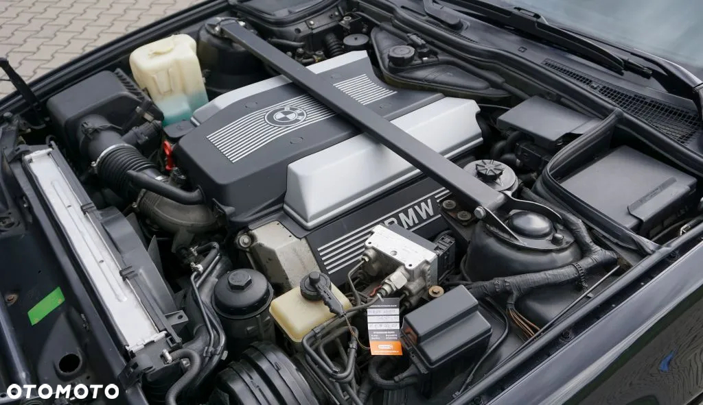 BMW Seria 5 540i - 9