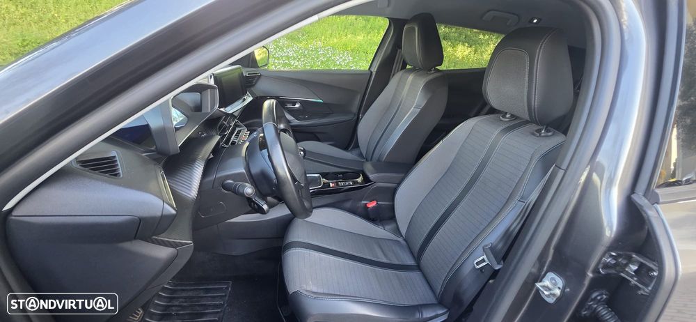 Peugeot 2008 1.5 BlueHDi Allure Pack - 17