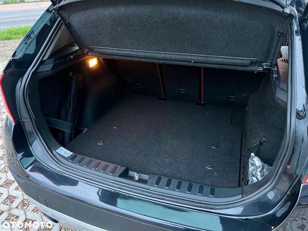 BMW X1 sDrive20d - 14