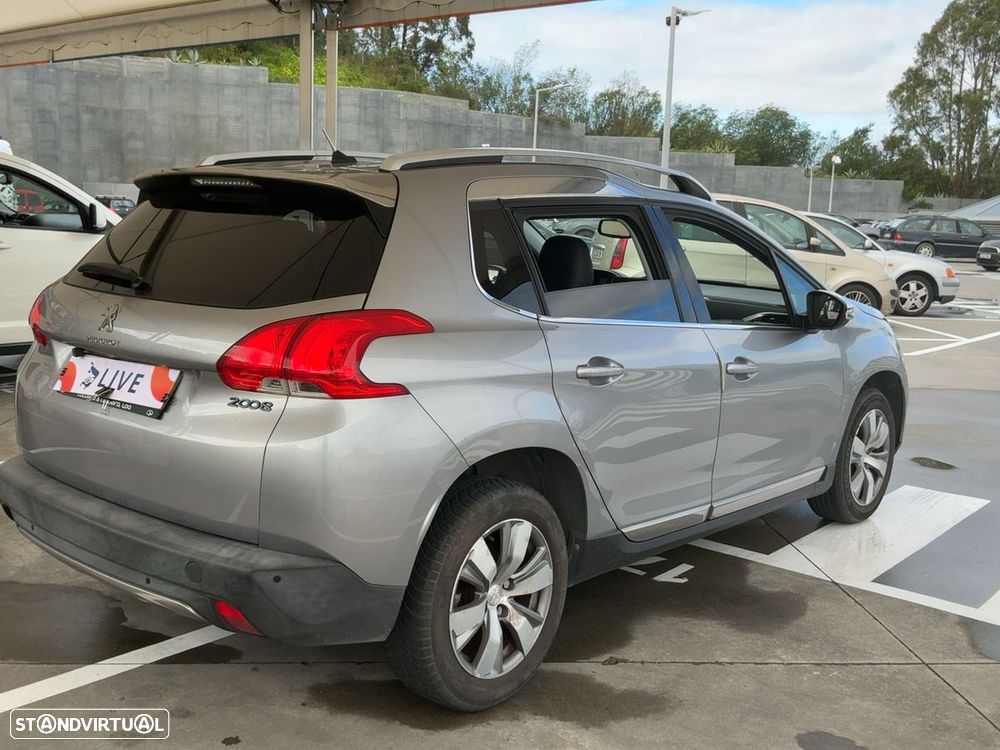 Peugeot 2008 1.2 VTi Allure - 24