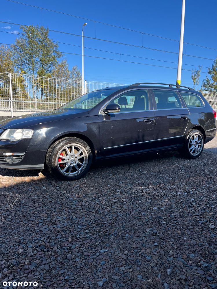 Volkswagen Passat - 2