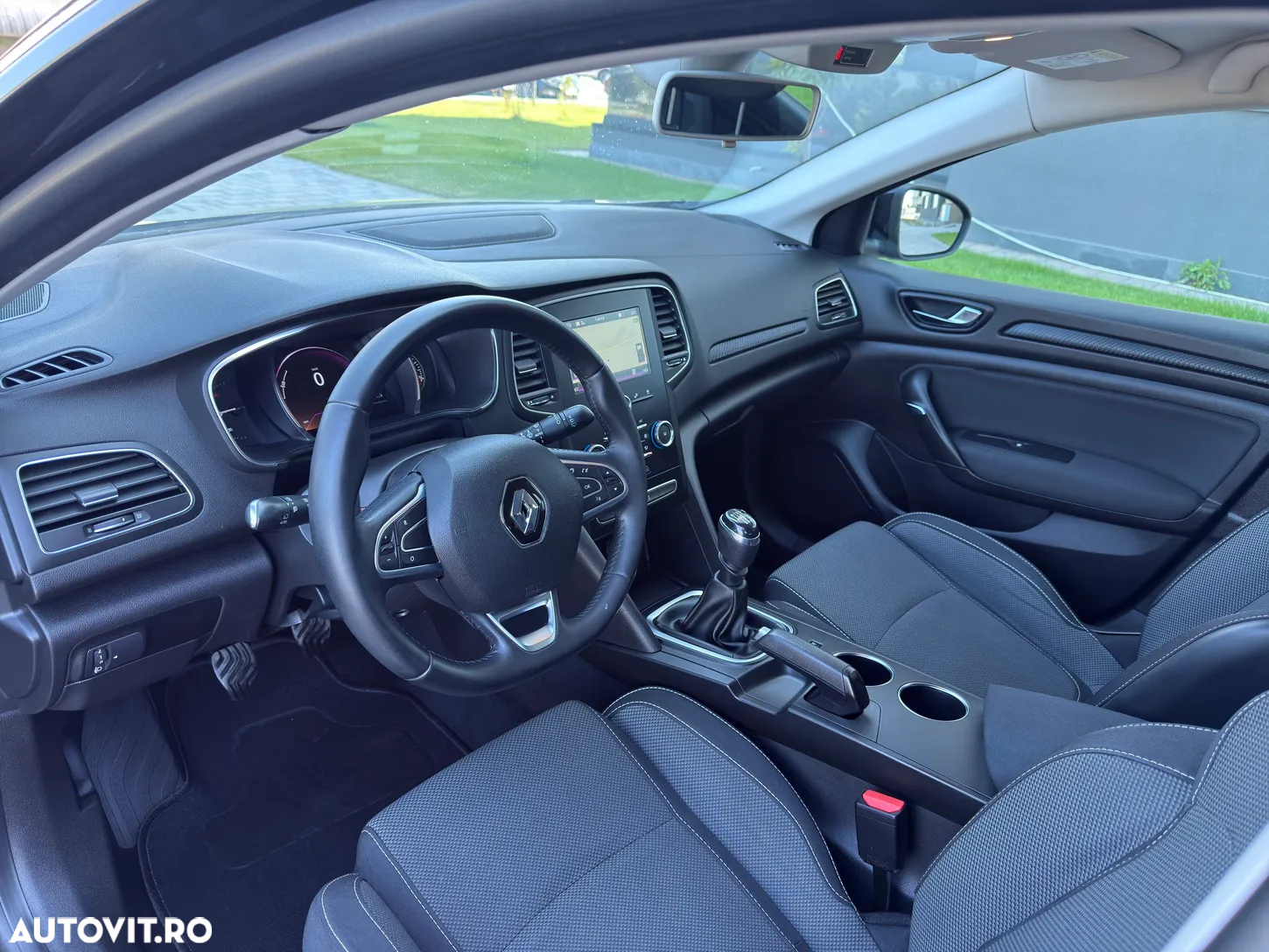 Renault Megane - 5