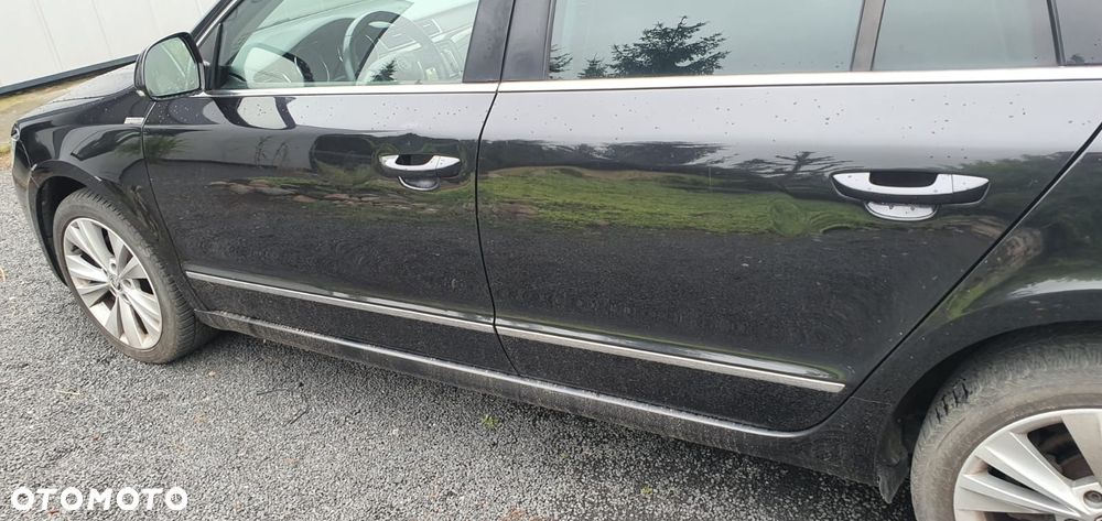 Skoda Superb 2.0 TDI Business DSG - 22