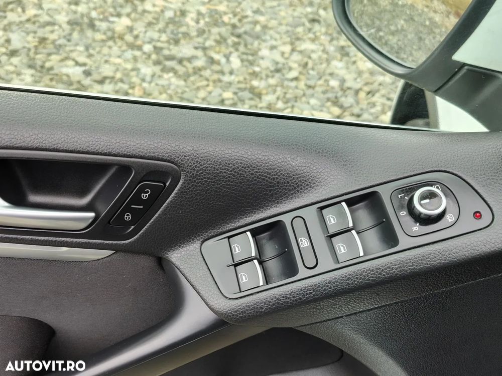 Volkswagen Tiguan - 12