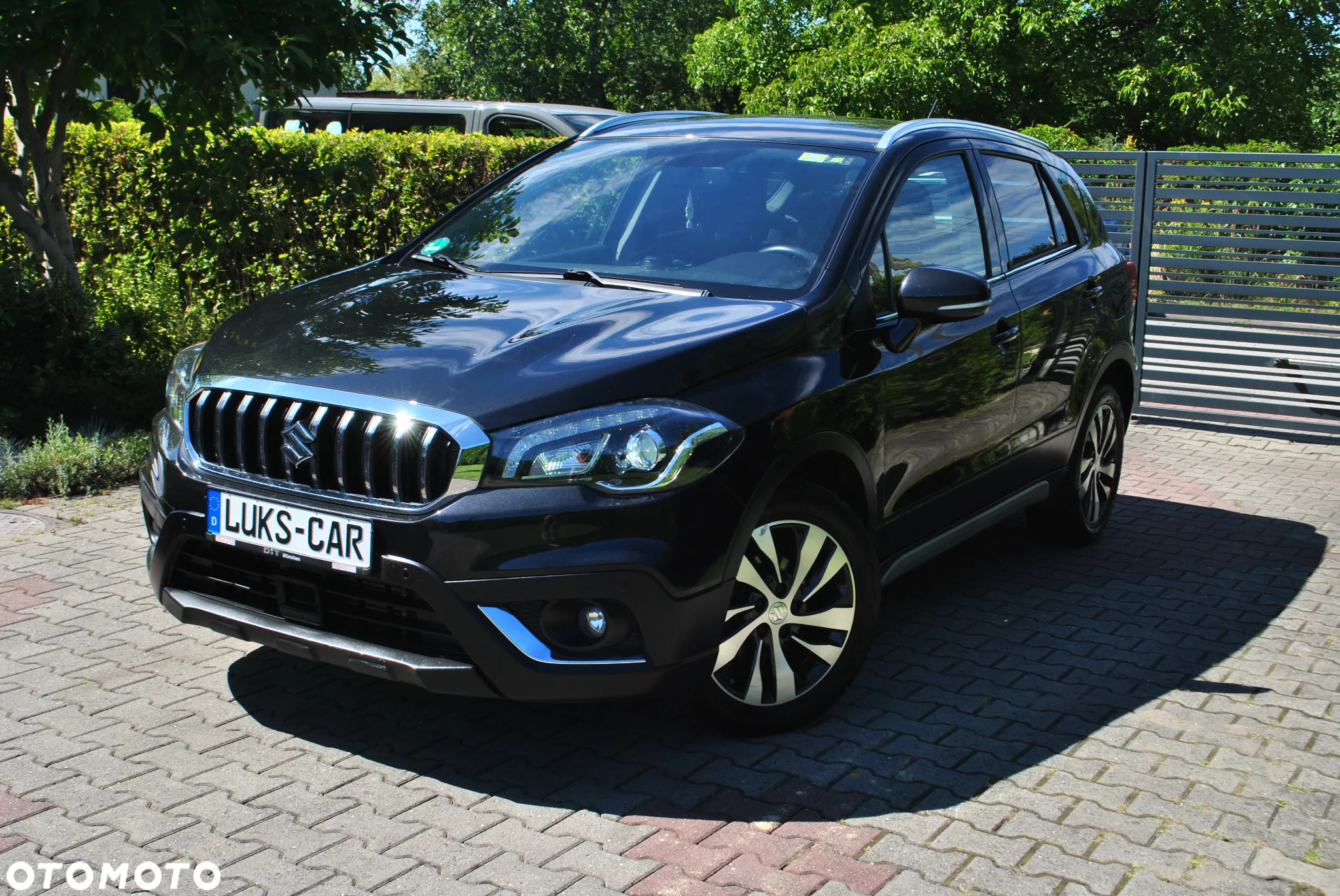 Suzuki SX4 S-Cross 1.4 T Premium - 36