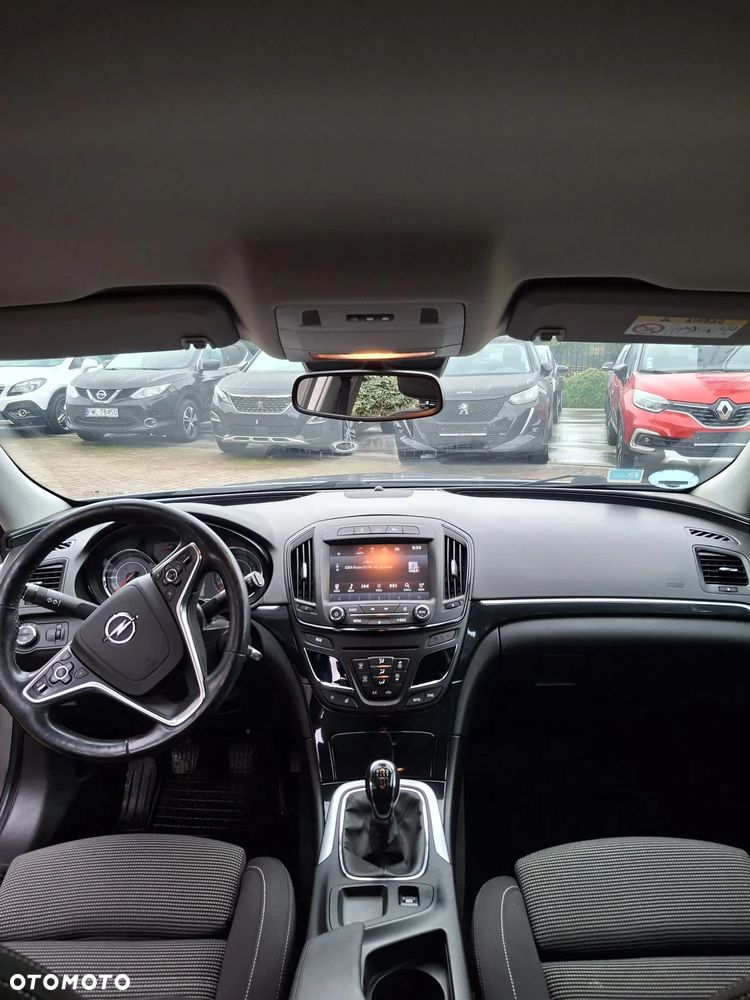 Opel Insignia - 17