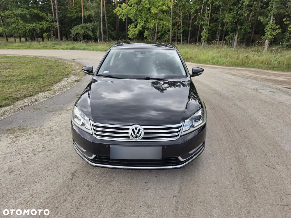 Volkswagen Passat - 5