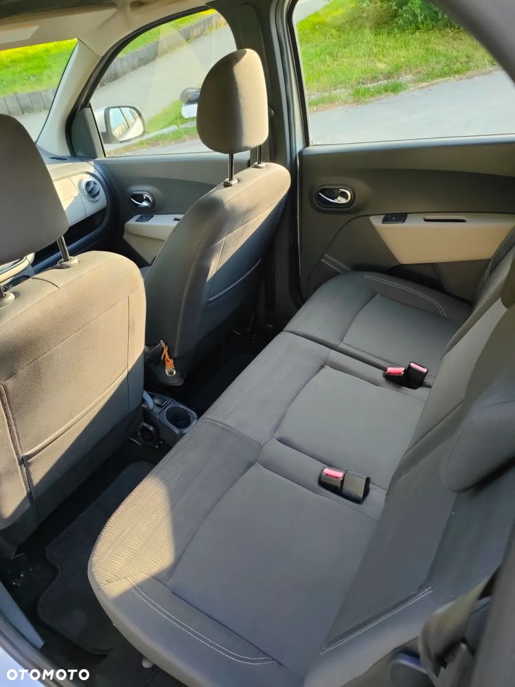 Dacia Lodgy dCi 110 Prestige - 18