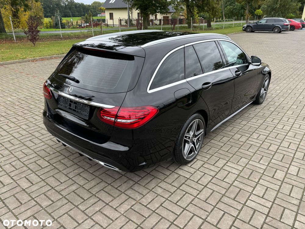Mercedes-Benz Klasa C 220 d T 9G-TRONIC AMG Line - 4
