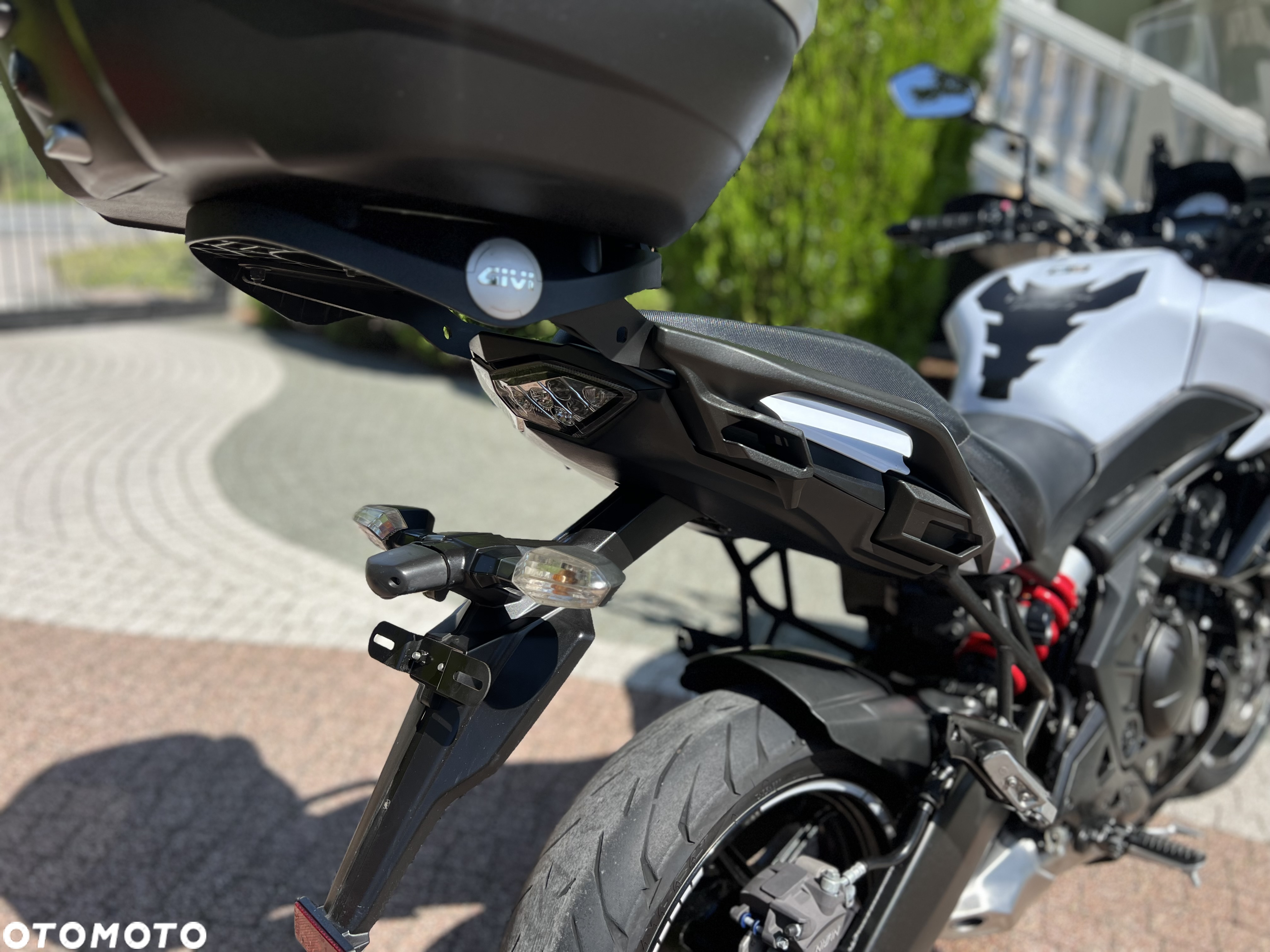 Kawasaki Versys 650 - 11