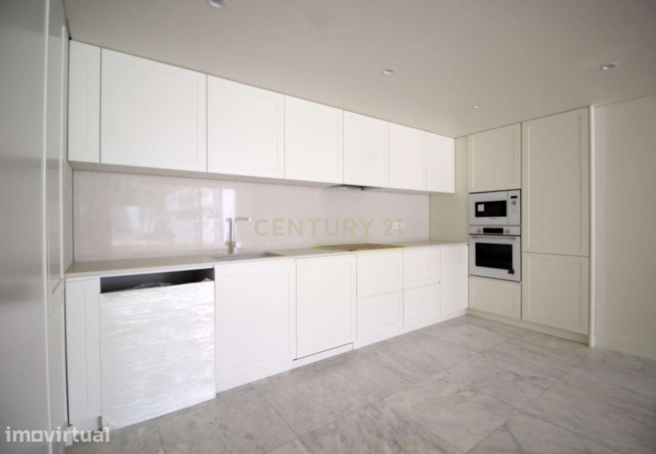 Luxuosa Suite em Alcântara, Lisboa - 79m² com Jardim - Grande imagem: 3/9