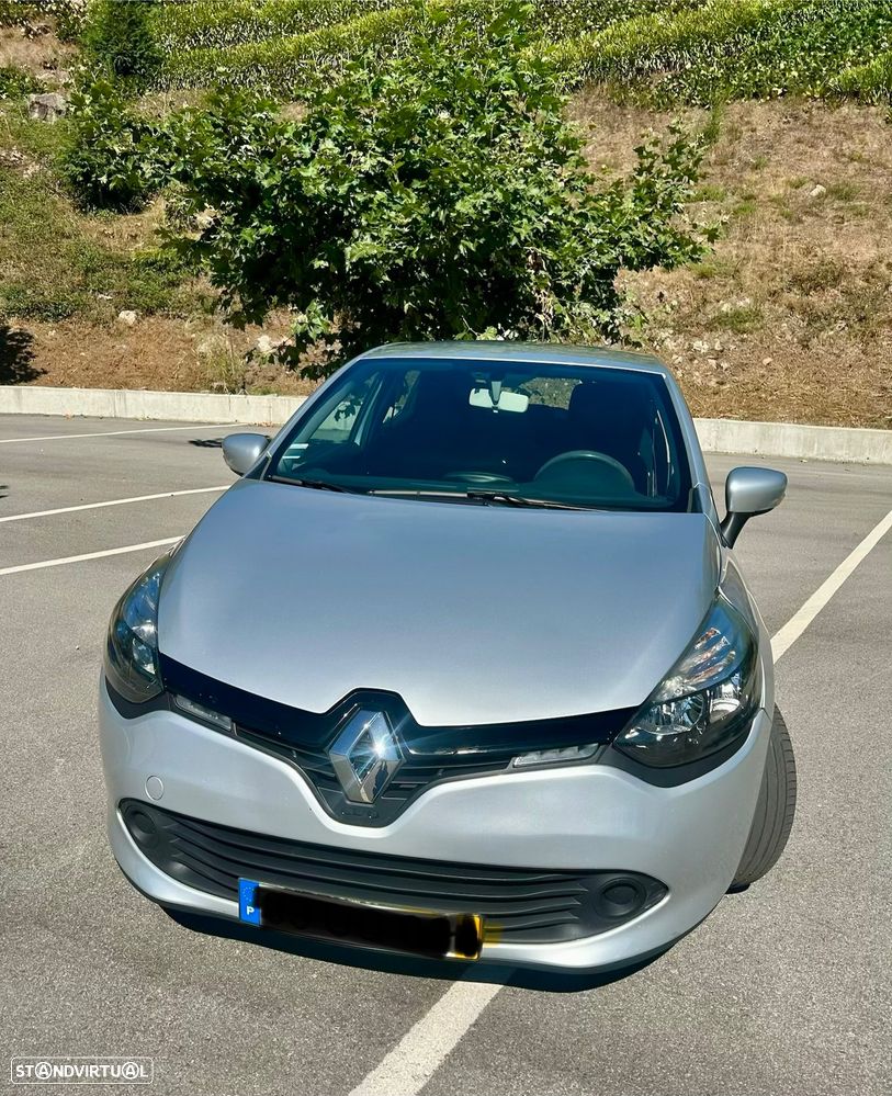 Renault Clio - 6