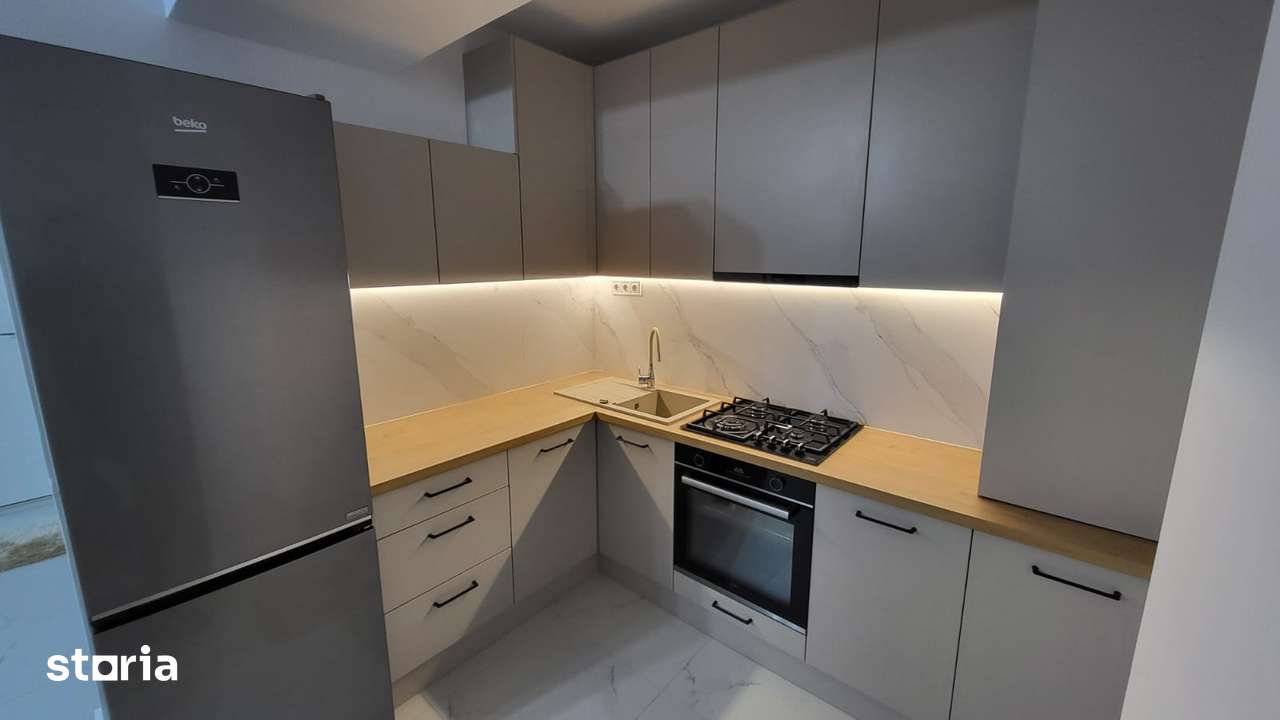 Studio spatio 53mp | Incalzire in pardoseala | Parcare privata — fotografia 3