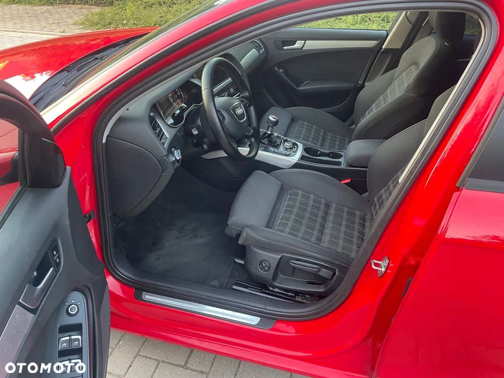 Audi A4 Avant 2.0 TDI DPF Ambiente - 7