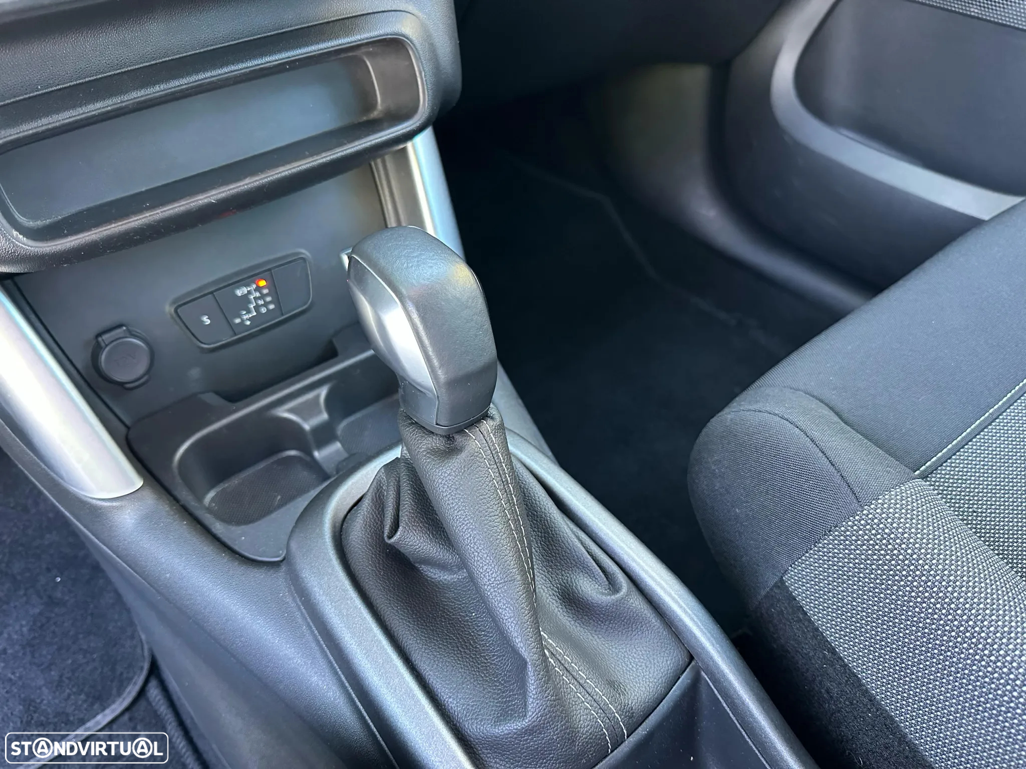 Citroën C3 Aircross PureTech 110 Stop & Start EAT6 OPF Feel - 23