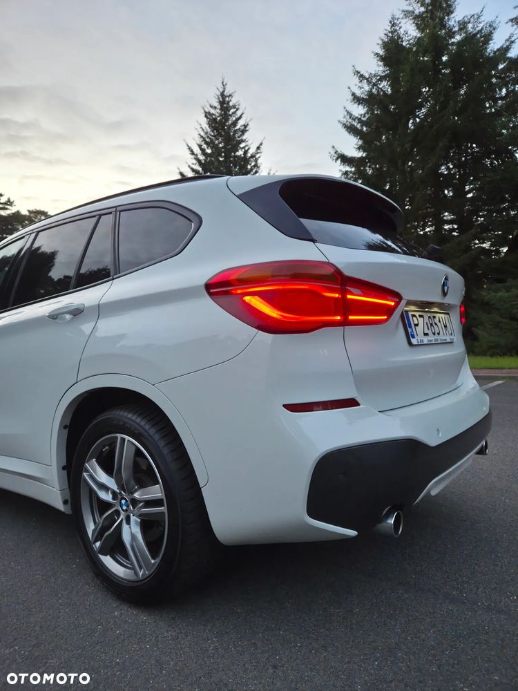 BMW X1 xDrive20i M Sport - 12