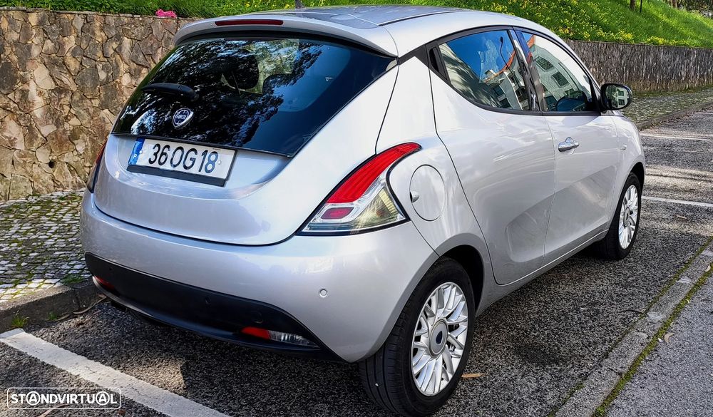 Lancia Ypsilon 1.2 S&S Gold - 6