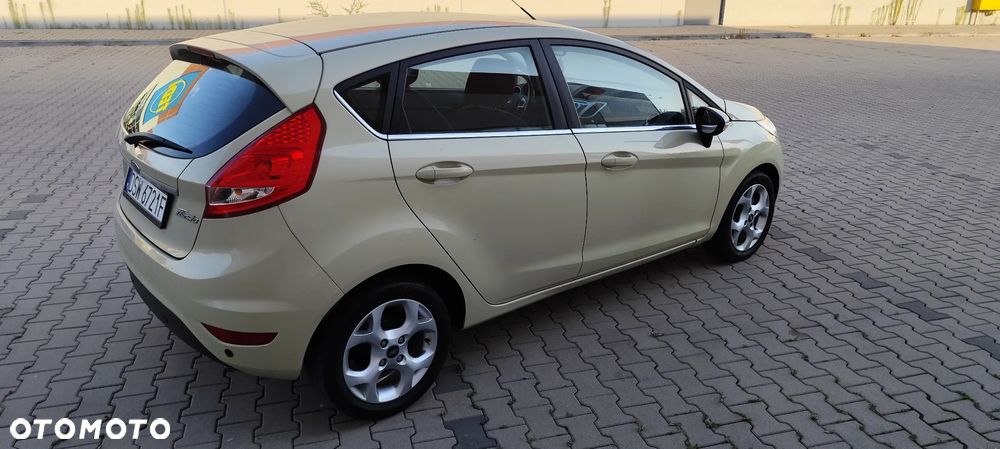 Ford Fiesta 1.25 Titanium - 8