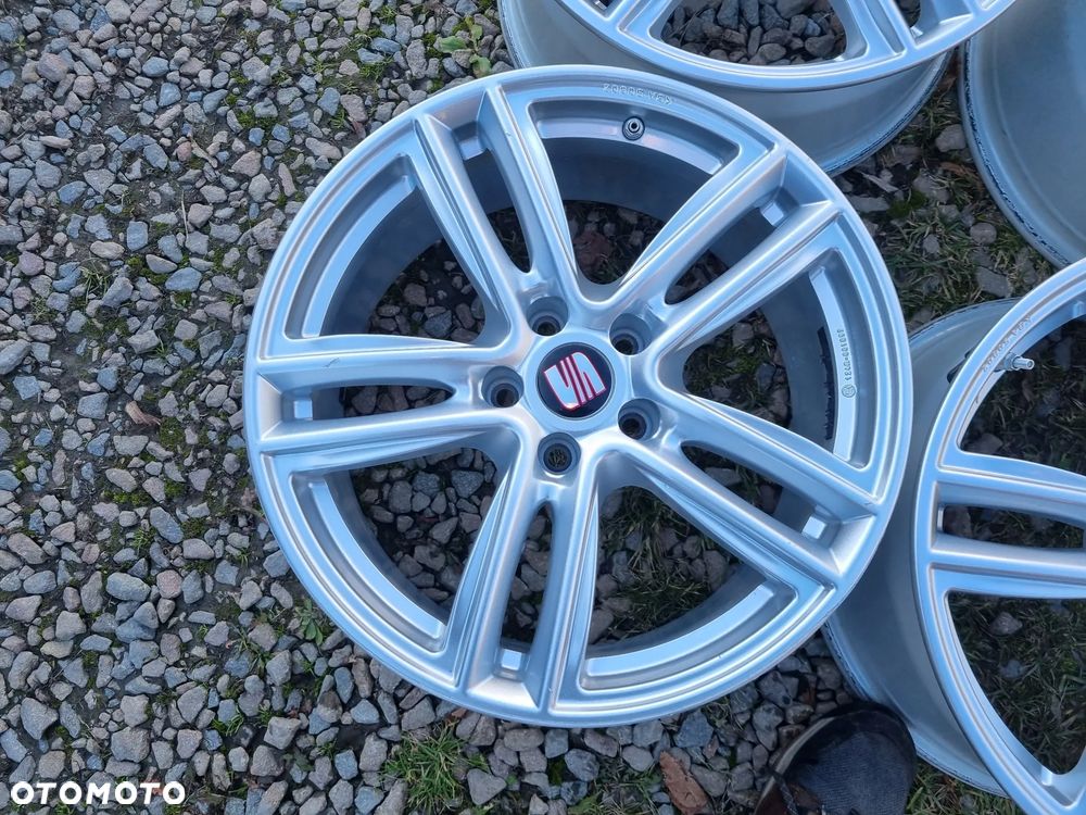 VW ARTEON,PASSAT,AUDI A4,SEAT LEON,SKODA SUPERB 8X18 ET40 5X112 bdb stan - 7