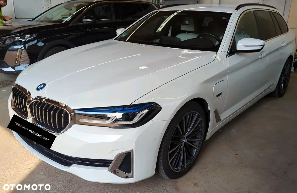 BMW Seria 5 530e Luxury Line - 3