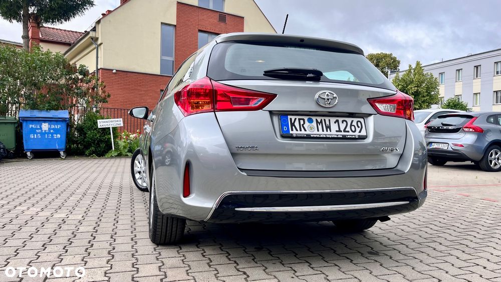 Toyota Auris - 9