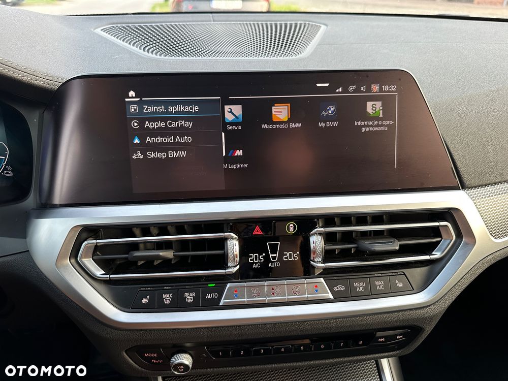 BMW Seria 3 330e xDrive M Sport sport - 16