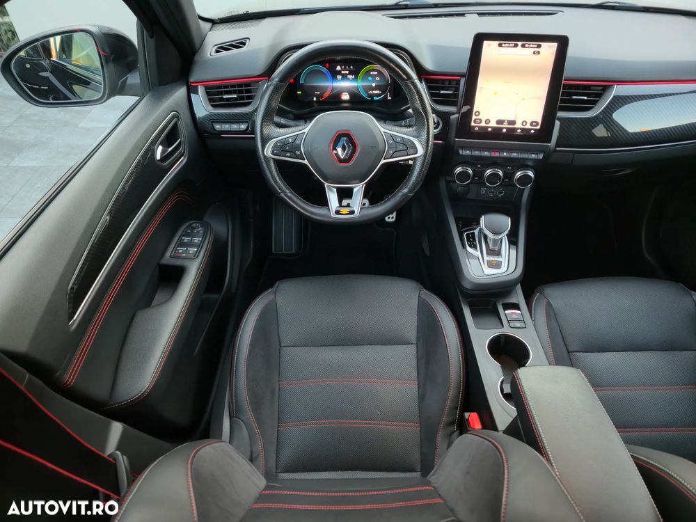 Renault Arkana E-TECH RS Line - 30