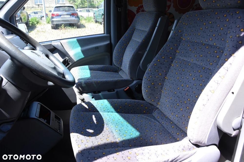 Mercedes-Benz Vito - 11