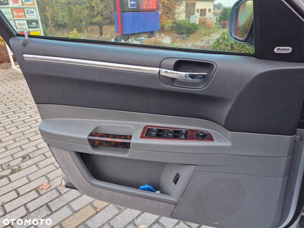 Chrysler 300C 3.5 V6 AWD - 14