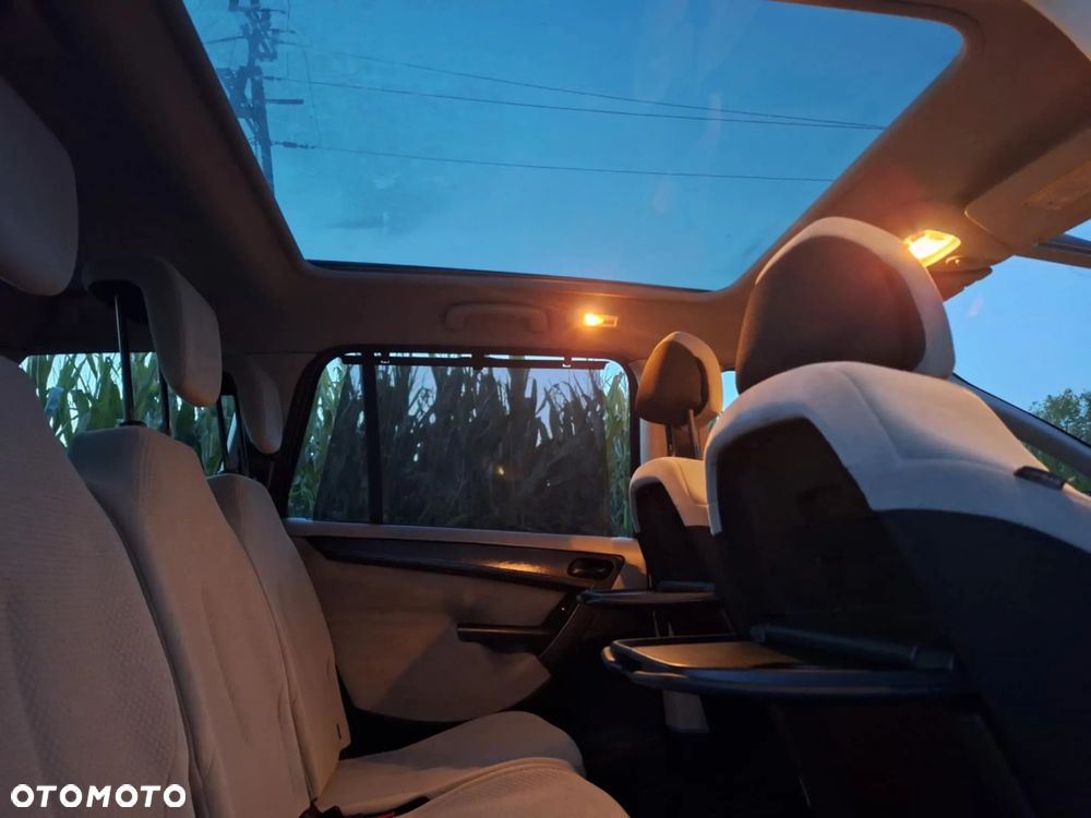 Citroën C4 Picasso 2.0i Exclusive MCP - 12