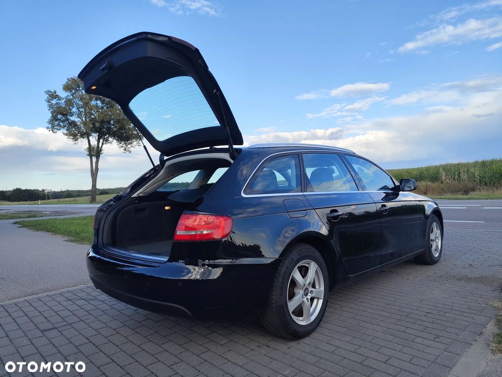 Audi A4 Avant 2.0 TDI - 10