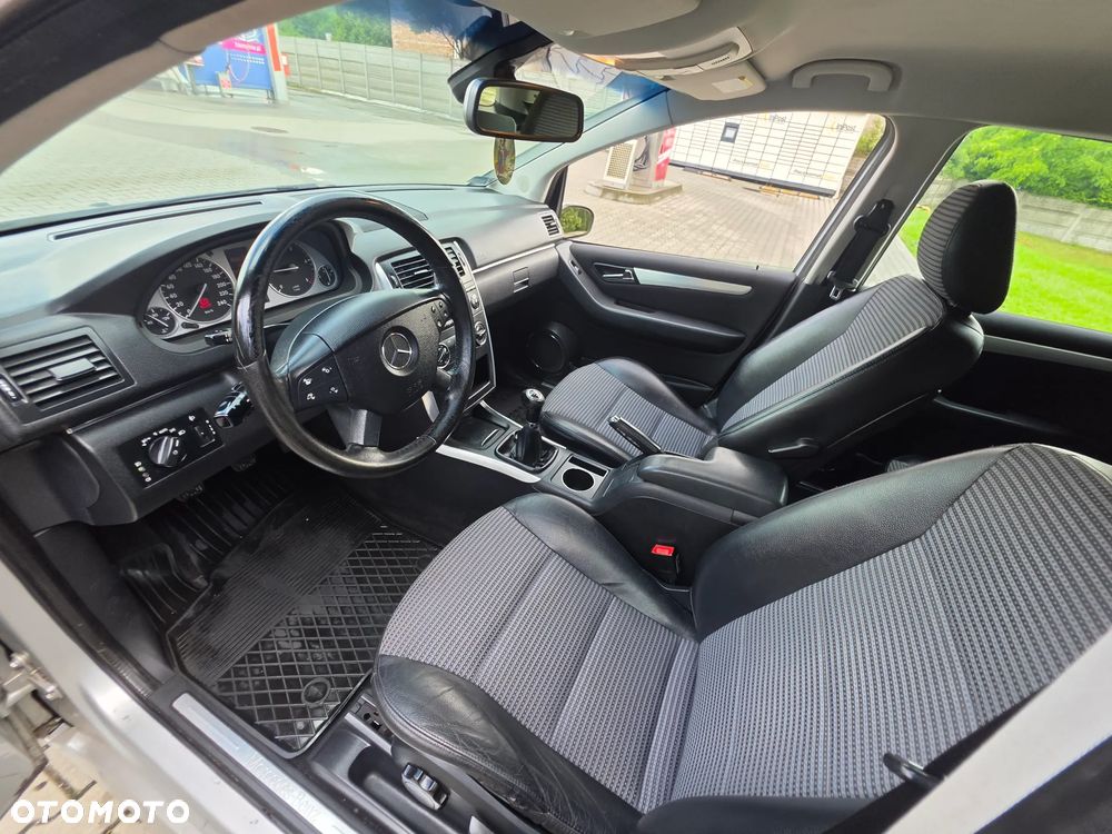 Mercedes-Benz Klasa B 180 CDI Special Edition - 6