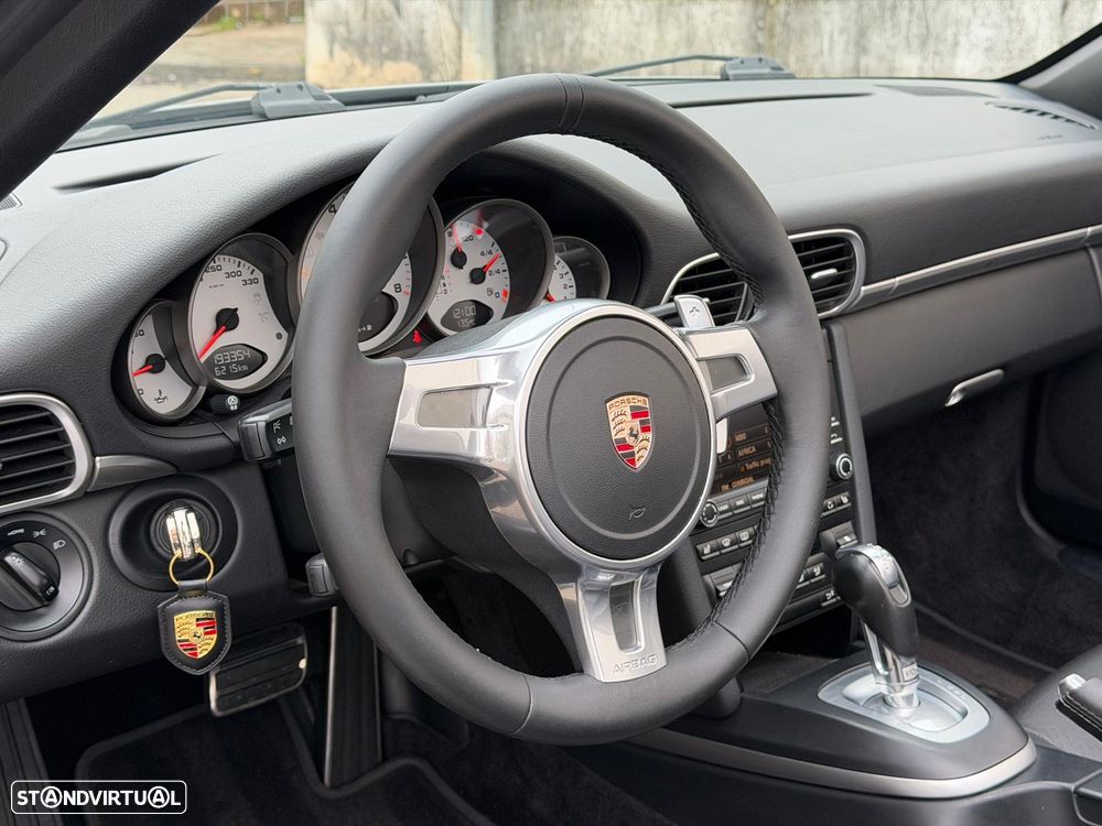 Porsche 911 (997) Carrera 4S Cabriolet PDK - 11