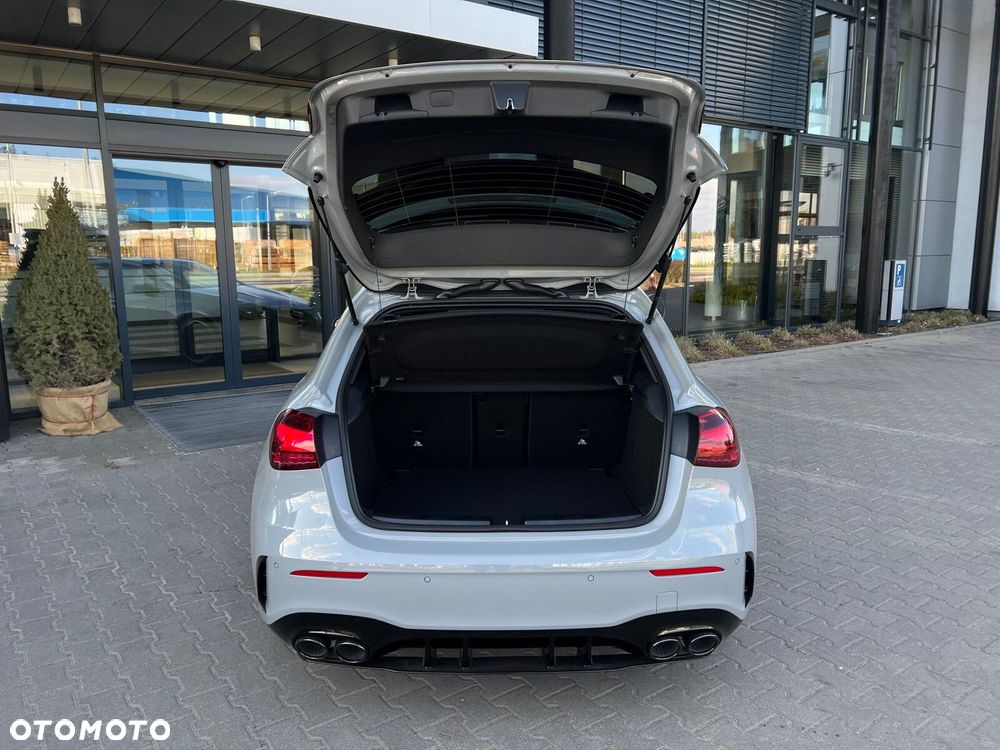 Mercedes-Benz Klasa A 45 S AMG 4-Matic 8G-DCT - 24