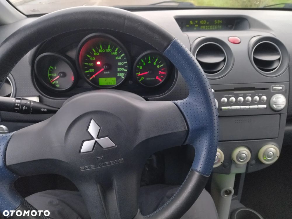 Mitsubishi Colt 1.1 Motion - 13
