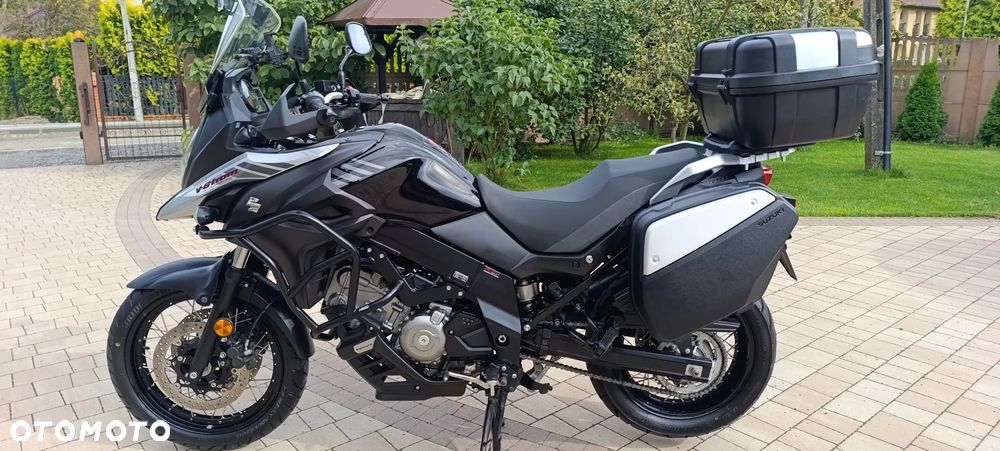 Suzuki V-STROM - 2