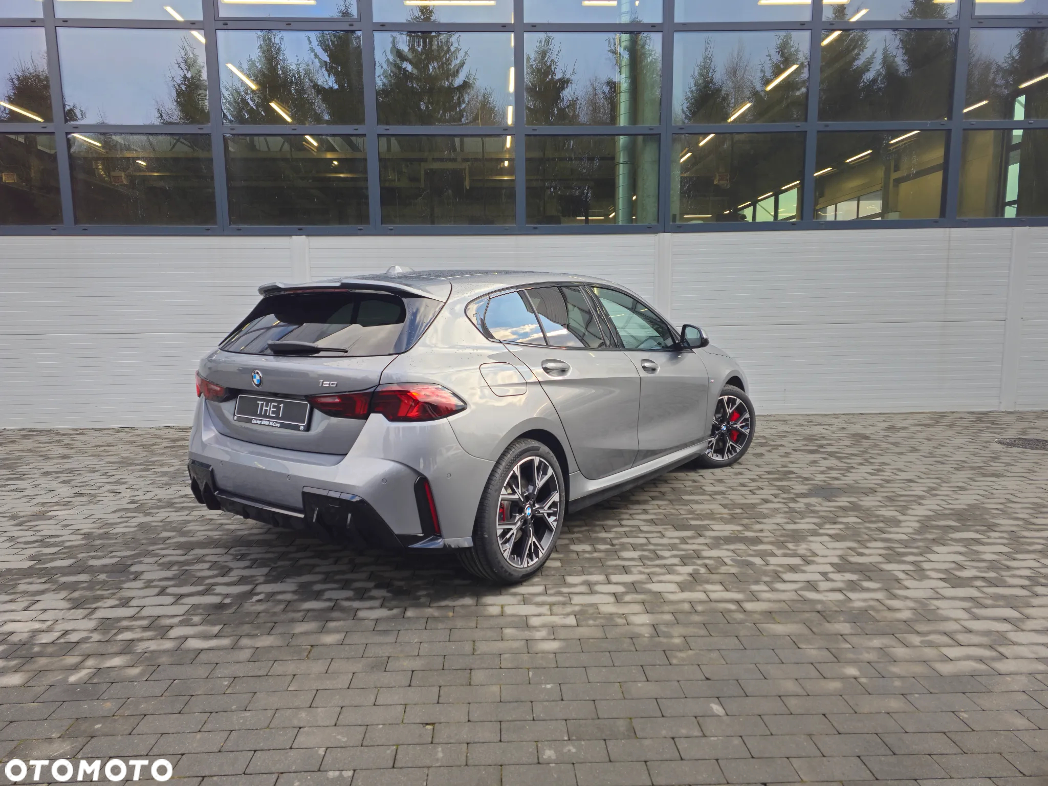 BMW Seria 1 120i - 8