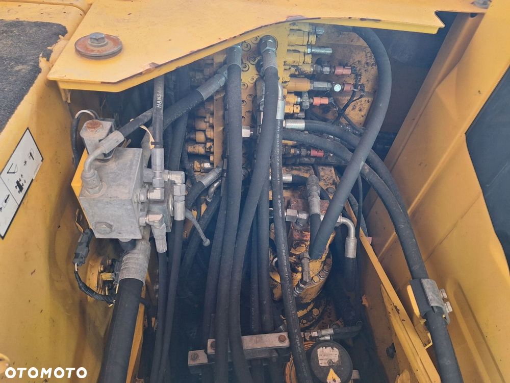 Komatsu Pw 148 - 8 4X4 - 34