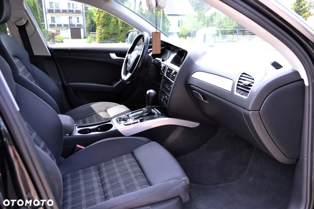 Audi A4 Avant 2.0 TDI DPF multitronic Ambiente - 9