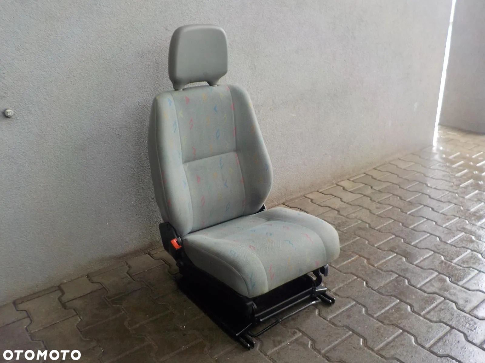 VW LT SPRINTER 96- FOTEL KIEROWCY - 1