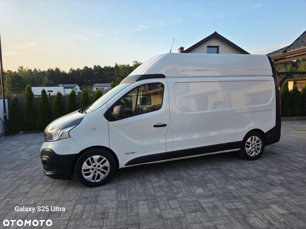 Renault Trafic - 2