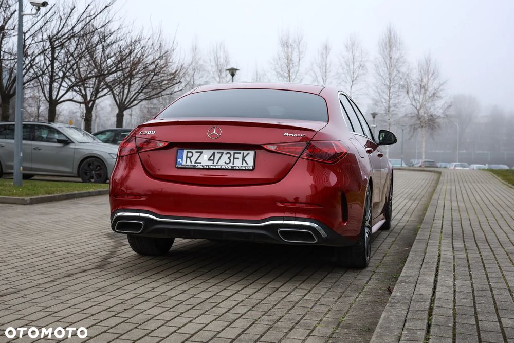 Mercedes-Benz Klasa C 200 mHEV 4-Matic AMG - 9