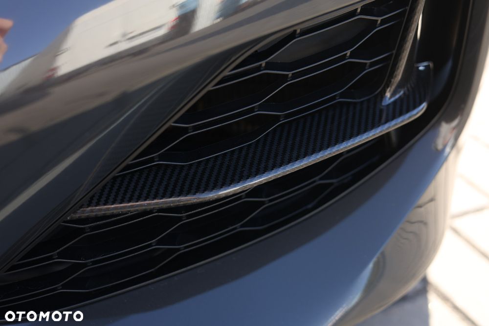 BMW Seria 8 - 30