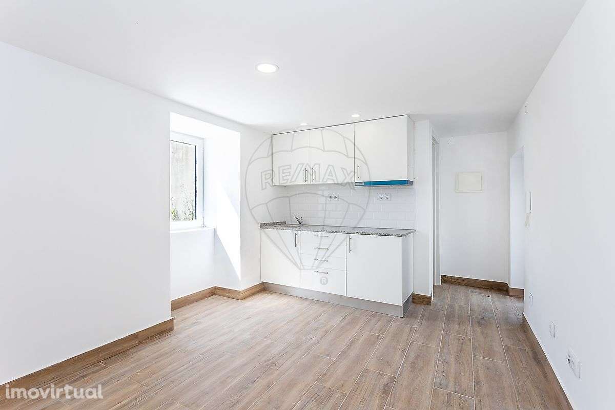 Apartamento T0 para arrendamento - Grande imagem: 2/13