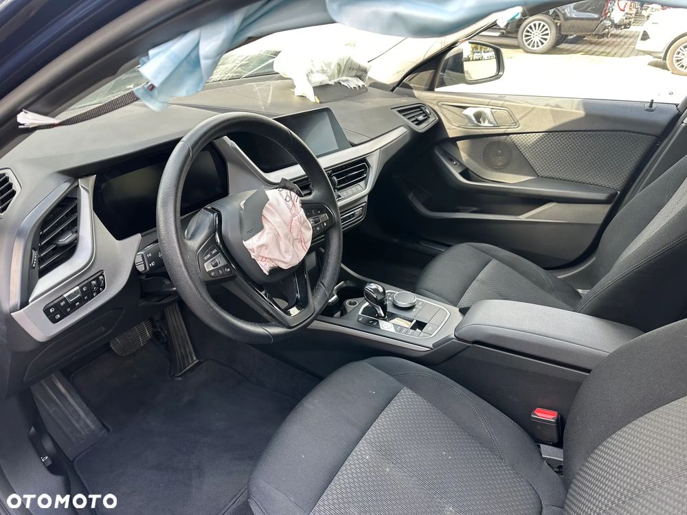 BMW Seria 1 - 10